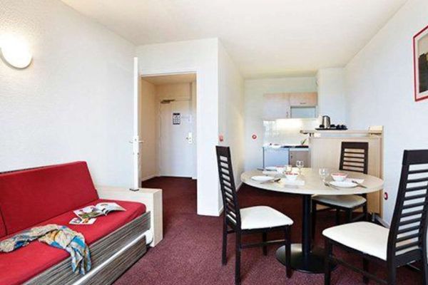 Comfort Suites Les Demeures Champenoises (Épernay)